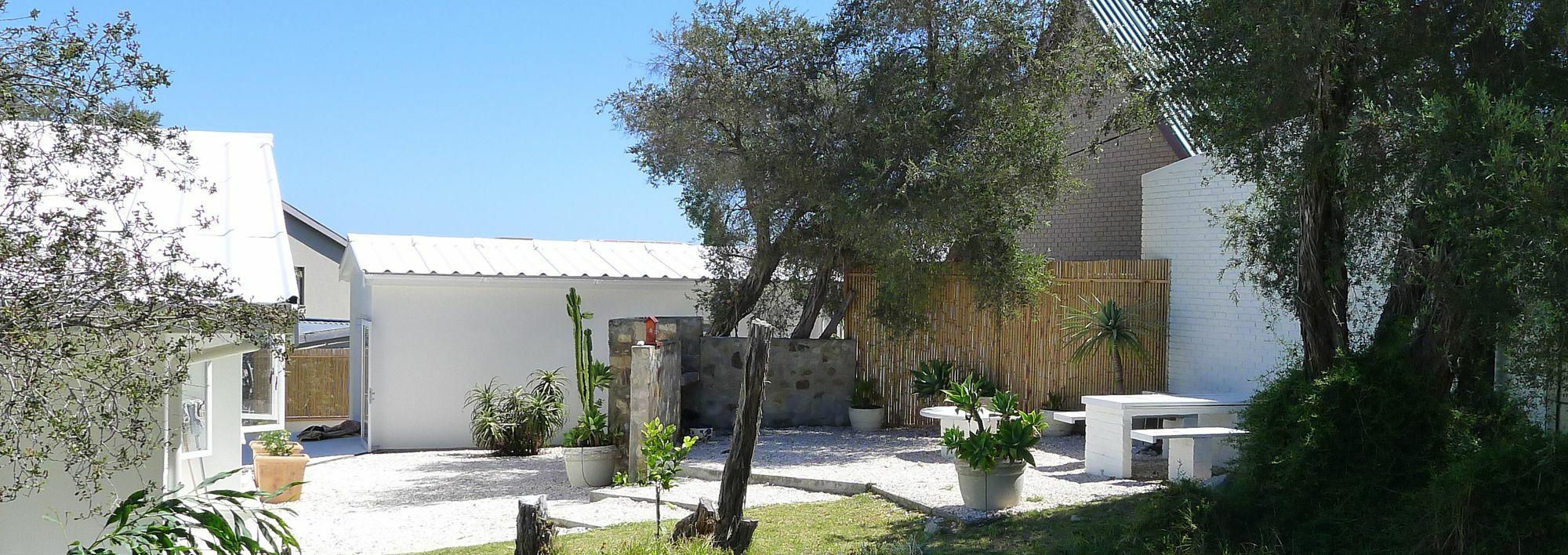 Pashasha Beach House And Hot Tub Hermanus Exterior photo